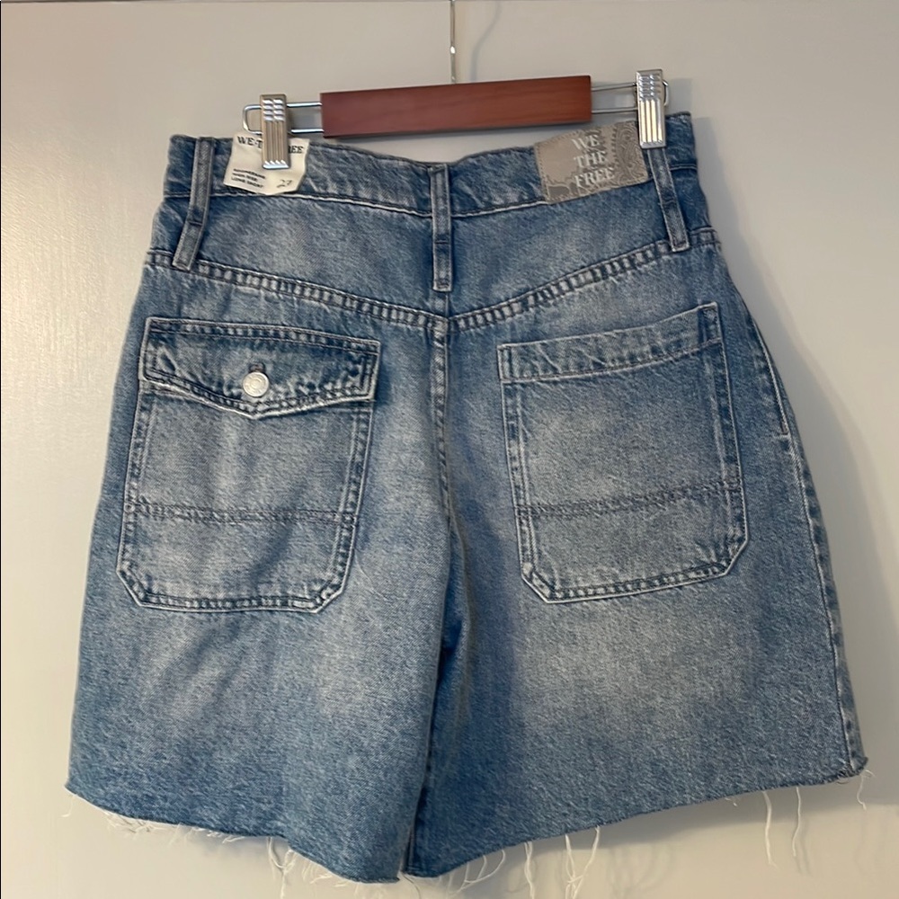Boomerang High Rise Long Short - Picture 4 of 14